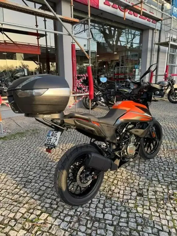 KTM Adventure 390 2021 - 4250 EUR, 23096 km - AUTO.MOTO.pt - 23096km - foto 2 de 6
