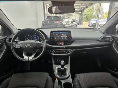 Hyundai i30 2019 - 14900 EUR, 43264 km - AUTO.MOTO.pt - 43264km - foto 16 de 33
