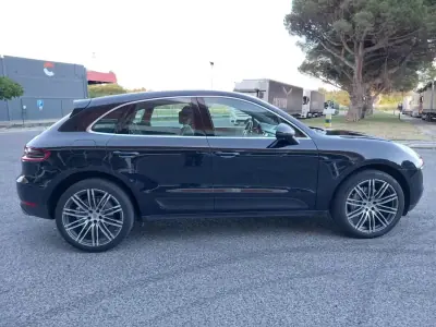 Porsche Macan 2014 - 39500 EUR, 168209 km - AUTO.MOTO.pt - 168209km - foto 14 de 37