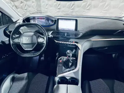 Peugeot 3008 2018 - 15750 EUR, 113812 km - 113812km - foto 32 de 43