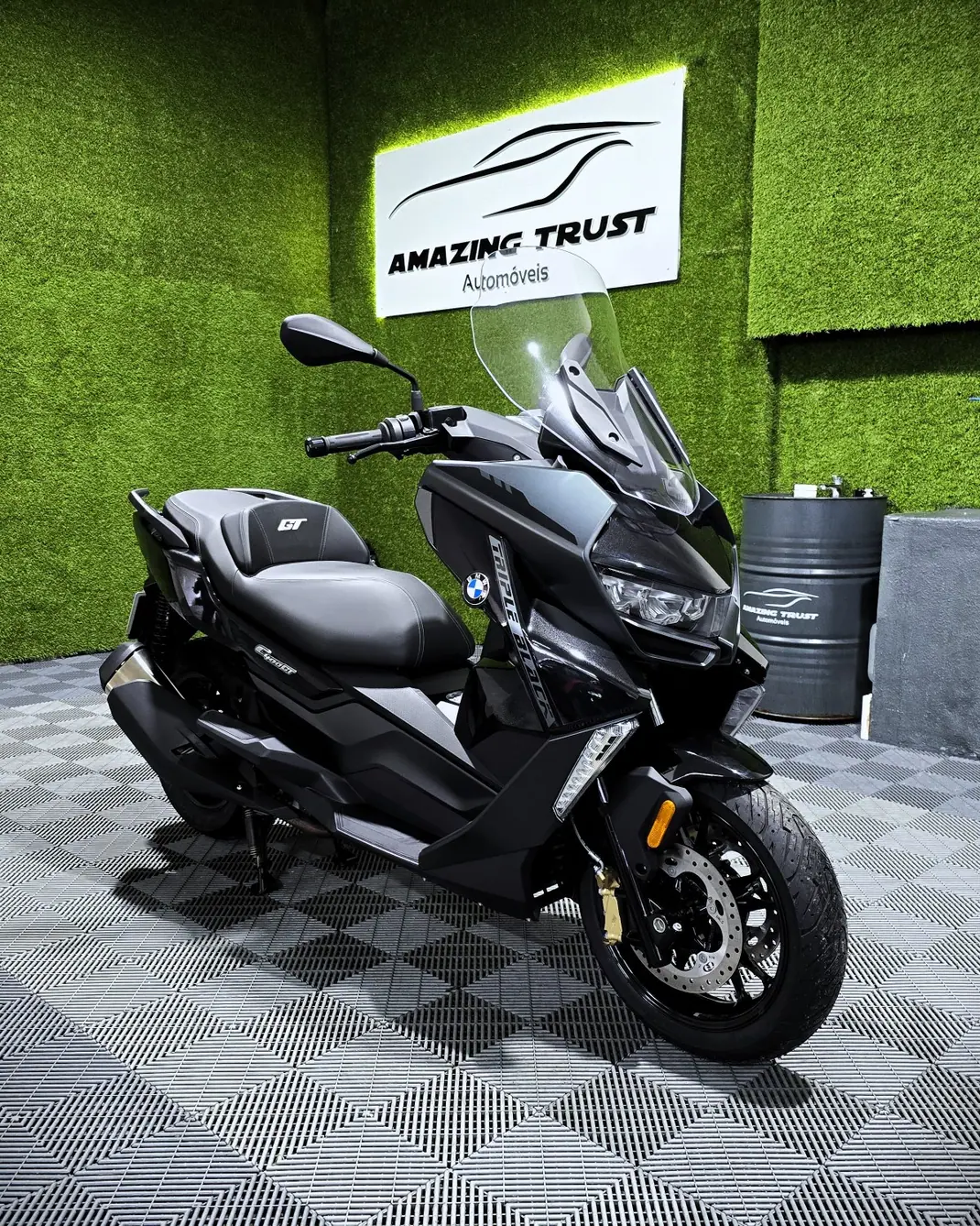 BMW C 400 GT 2024 - 7950 EUR, 500 km - AUTO.MOTO.pt - 500km - foto 1 de 15