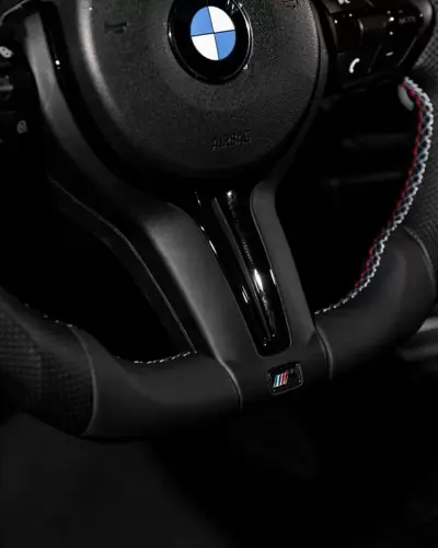 BMW 318 2016 - 19450 EUR, 192000 km - AUTO.MOTO.pt - 192000km - foto 16 de 29