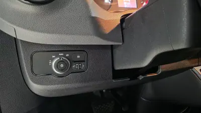 Mercedes-Benz Sprinter 316 Cdi 7G-tronic C/Iva 2018 - 27950 EUR, 160304 km - AUTO.MOTO.pt - 160304km - foto 22 de 34