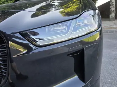 Jaguar I-Pace 2020 - 24499 EUR, 128765 km - AUTO.MOTO.pt - 128765km - foto 16 de 41