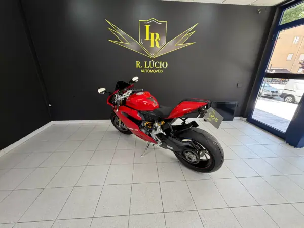 Ducati Panigale 1299 2016 - 17500 EUR, 11358 km - AUTO.MOTO.pt - 11358km - foto 37 de 38