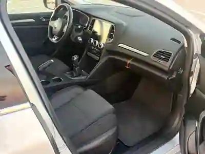Renault Mégane Sport Tourer 2022 - 17990 EUR, 43000 km - 43000km - foto 10 de 14