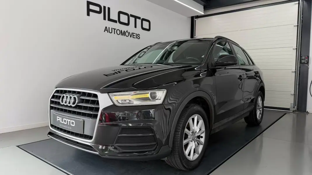 Audi Q3 2015 - 18990 EUR, 151000 km - AUTO.MOTO.pt - 151000km - foto 1 de 25