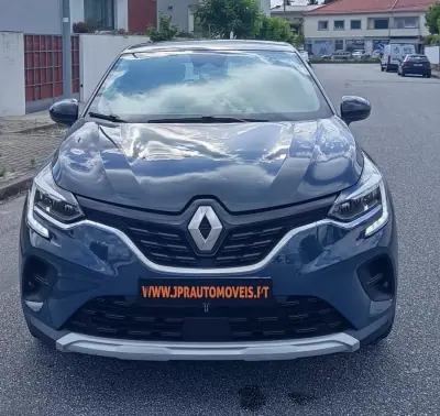 Renault Captur 2022 - 13990 EUR, 134500 km - AUTO.MOTO.pt - 134500km - foto 2 de 16
