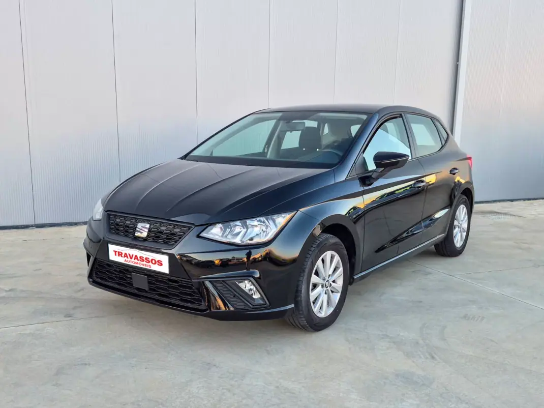 SEAT Ibiza 2018 - 10500 EUR, 94900 km - AUTO.MOTO.pt - 94900km - foto 1 de 8