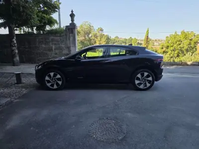 Jaguar I-Pace 2020 - 24499 EUR, 128765 km - AUTO.MOTO.pt - 128765km - foto 13 de 41