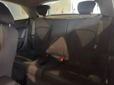 Audi A1 2011 - 10895 EUR, 86000 km - AUTO.MOTO.pt - 86000km - foto 12 de 16