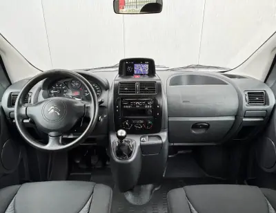 Citroën Jumpy 2015 - 16900 EUR, 135000 km - AUTO.MOTO.pt - 135000km - foto 11 de 39