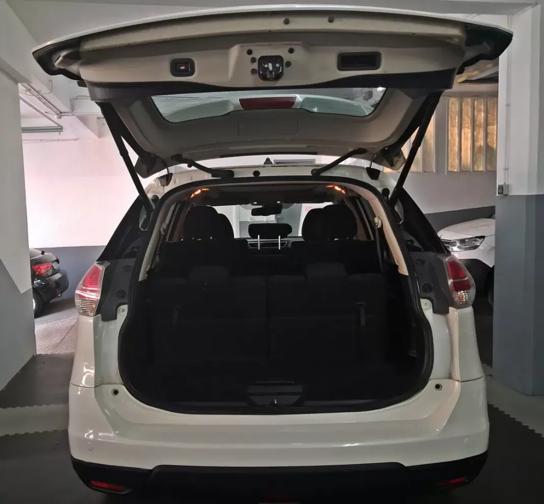 Nissan X-Trail 2016 - 15000 EUR, 150000 km - AUTO.MOTO.pt - 150000km - foto 16 de 28