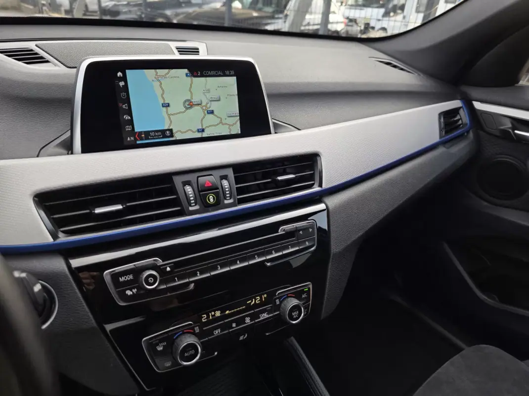 BMW X1 2018 - 25990 EUR, 158000 km - AUTO.MOTO.pt - 158000km - foto 22 de 49