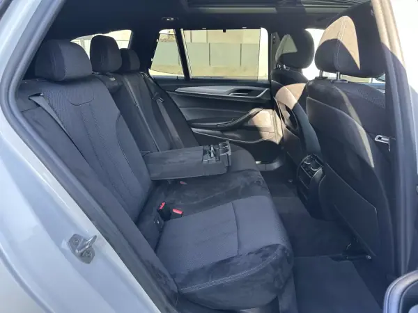 BMW 520 2018 - 28000 EUR, 217000 km - AUTO.MOTO.pt - 217000km - foto 56 de 67