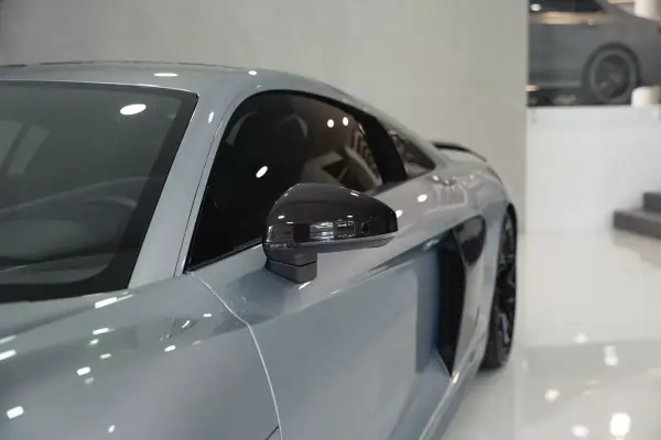 Audi R8 Coupé 2016 - 129950 EUR, 87000 km - AUTO.MOTO.pt - 87000km - foto 7 de 51