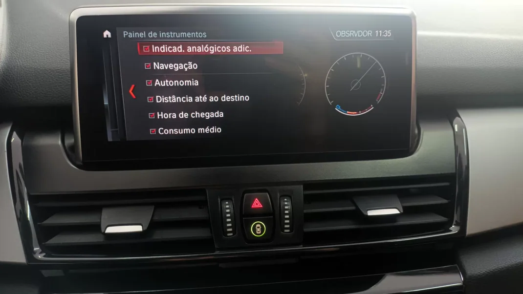 BMW 225xe Active Tourer 2019 - 18750 EUR, 156212 km - AUTO.MOTO.pt - 156212km - foto 40 de 68