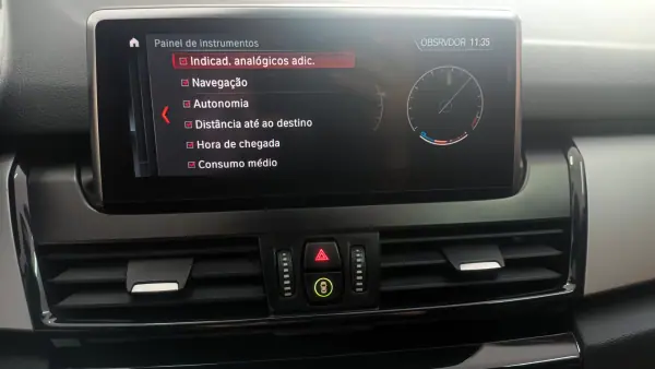 BMW 225xe Active Tourer 2019 - 18750 EUR, 156212 km - AUTO.MOTO.pt - 156212km - foto 40 de 68
