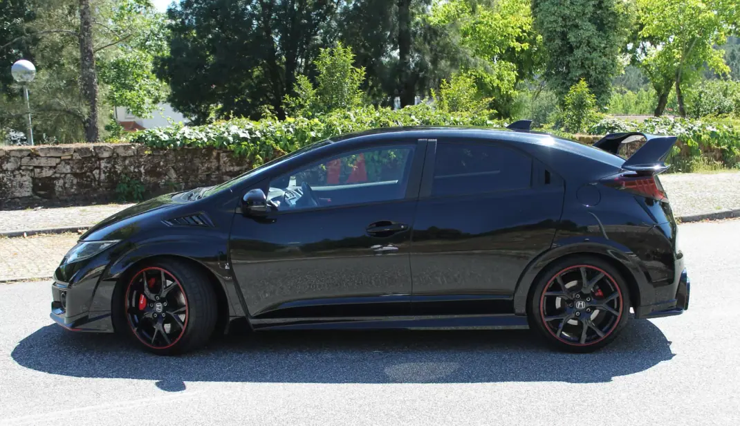 Honda Civic 2015 - 34900 EUR, 96000 km - AUTO.MOTO.pt - 96000km - foto 11 de 41