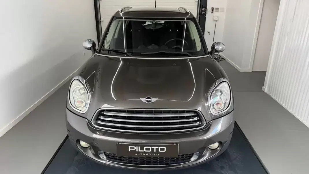 MINI Countryman 2010 - 10980 EUR, 187041 km - AUTO.MOTO.pt - 187041km - foto 2 de 28