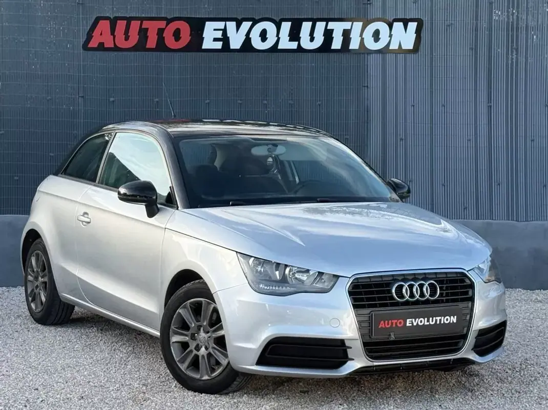 Audi A1 2012 - 8950 EUR, 229900 km - AUTO.MOTO.pt - 229900km - foto 1 de 22