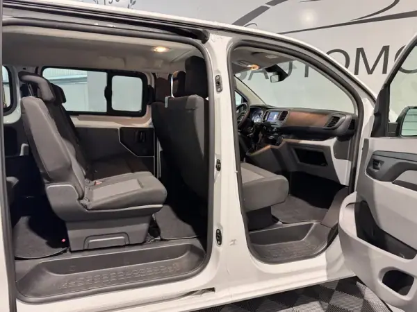 Opel Vivaro 2022 - 32900 EUR, 20415 km - AUTO.MOTO.pt - 20415km - foto 38 de 50