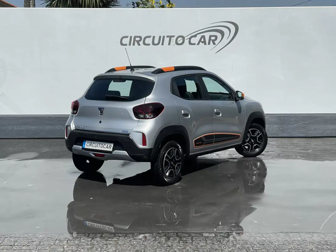 Dacia Spring 2021 - 10850 EUR, 17296 km - AUTO.MOTO.pt - 17296km - foto 3 de 32