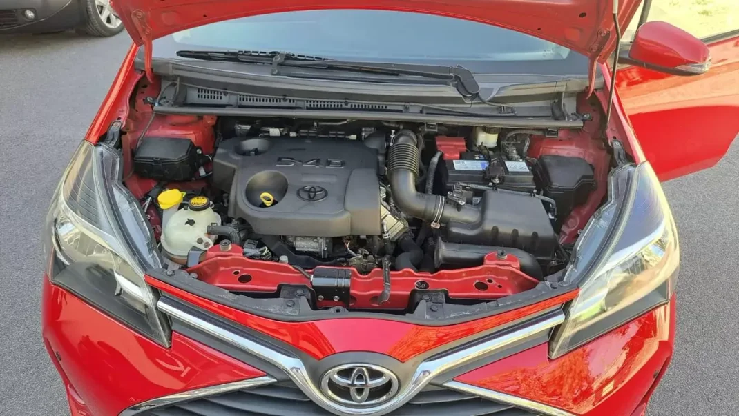 Toyota Yaris 2014 - 11890 EUR, 90525 km - AUTO.MOTO.pt - 90525km - foto 39 de 39