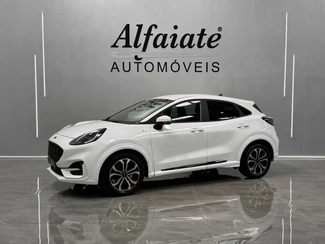 Ford Puma 2021 - 18490 EUR, 90285 km - AUTO.MOTO.pt - 90285km - foto 1 de 34