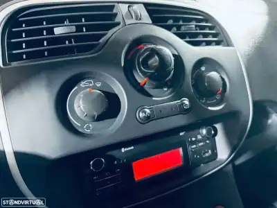 Renault Kangoo 1.5 dCi Confort S/S 2019 - 9990 EUR, 116502 km - AUTO.MOTO.pt - 116502km - foto 19 de 30