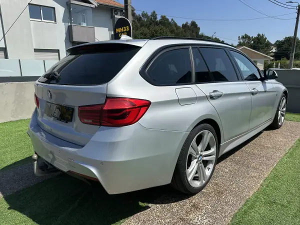 BMW 320 2016 - 21400 EUR, 220000 km - AUTO.MOTO.pt - 220000km - foto 4 de 50