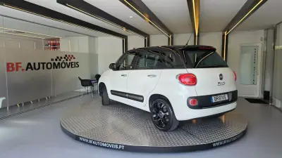 Fiat 500L 2013 - 7900 EUR, 153161 km - AUTO.MOTO.pt - 153161km - foto 3 de 55