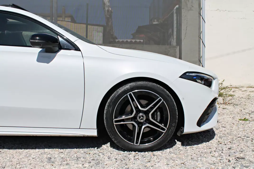 Mercedes-Benz A 180 2023 - 30990 EUR, 60412 km - AUTO.MOTO.pt - 60412km - foto 5 de 31