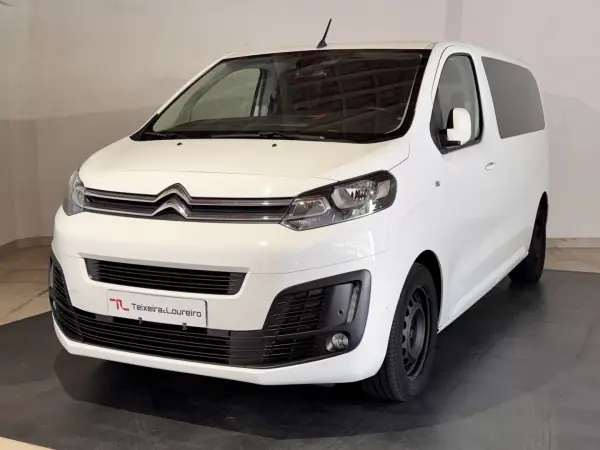 Citroën Spacetourer 2021 - 28500 EUR, 21196 km - AUTO.MOTO.pt - 21196km - foto 4 de 25