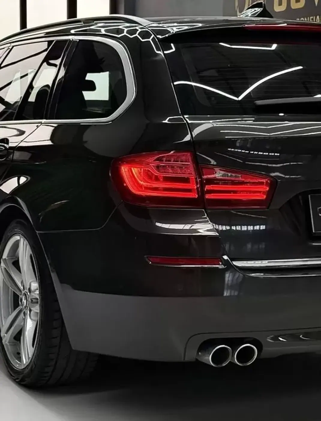 BMW 520 2015 - 18900 EUR, 202000 km - AUTO.MOTO.pt - 202000km - foto 13 de 21