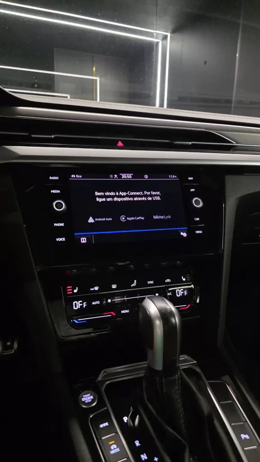 Volkswagen Arteon Shooting Brake 2023 - 30750 EUR, 134000 km - AUTO.MOTO.pt - 134000km - foto 22 de 27