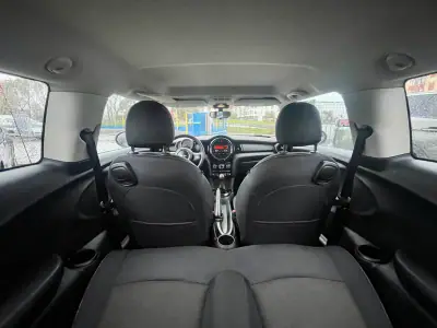 MINI Cooper 2014 - 12750 EUR, 153852 km - AUTO.MOTO.pt - 153852km - foto 21 de 25