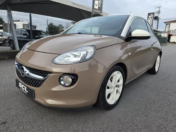 Opel Adam 2014 - 9990 EUR, 122000 km - AUTO.MOTO.pt - 122000km - foto 8 de 26