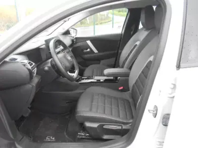 Citroën C4 2025 - 23500 EUR, 17074 km - AUTO.MOTO.pt - 17074km - foto 11 de 14