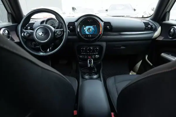 MINI Clubman 2018 - 17800 EUR, 123000 km - AUTO.MOTO.pt - 123000km - foto 3 de 24