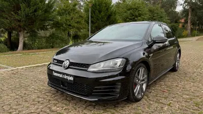 Volkswagen Golf 2015 - 21500 EUR, 176000 km - AUTO.MOTO.pt - 176000km - foto 2 de 24