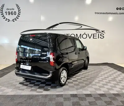 Peugeot Partner 1.5 BlueHDi Standard 2024 - 18900 EUR, 78000 km - AUTO.MOTO.pt - 78000km - foto 5 de 38