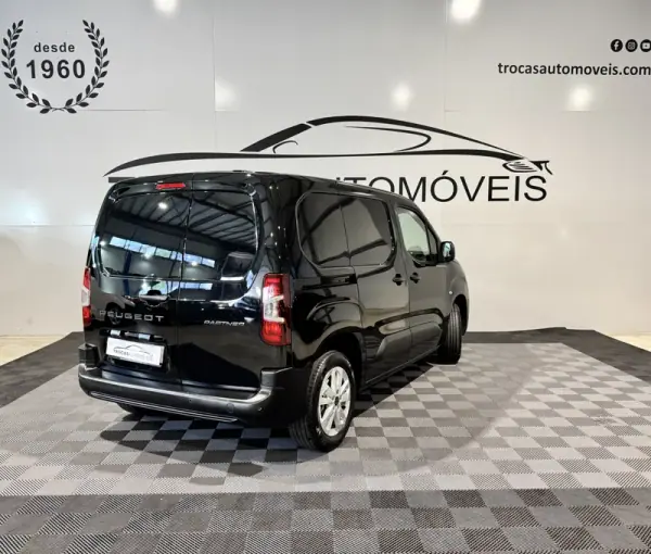 Peugeot Partner 1.5 BlueHDi Standard 2024 - 18900 EUR, 78000 km - AUTO.MOTO.pt - 78000km - foto 5 de 38