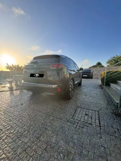 Peugeot 3008 2020 - 15499 EUR, 204500 km - AUTO.MOTO.pt - 204500km - foto 4 de 21