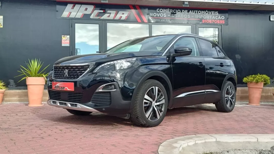 Peugeot 3008 2018 - 20990 EUR, 105000 km - AUTO.MOTO.pt - 105000km - foto 27 de 47