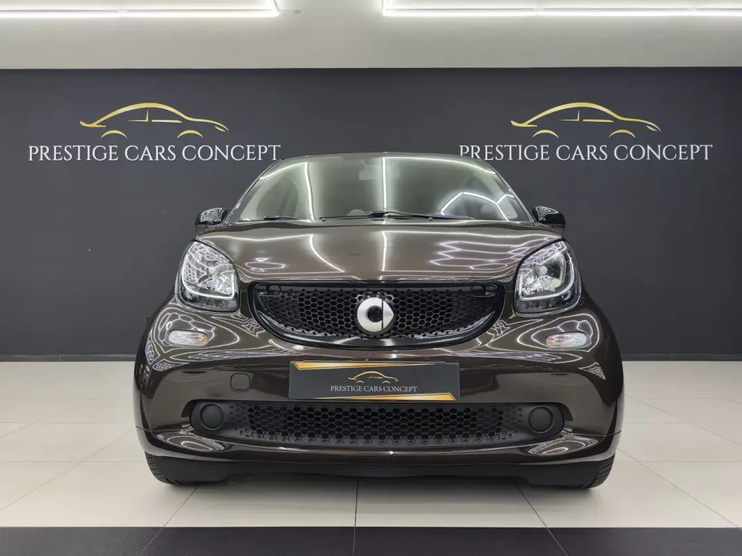 Smart ForTwo Coupé 2018 - 13450 EUR, 110509 km - AUTO.MOTO.pt - 110509km - foto 8 de 33