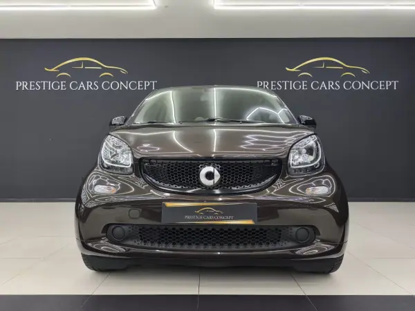 Smart ForTwo Coupé 2018 - 12450 EUR, 110509 km - AUTO.MOTO.pt - 110509km - foto 8 de 33