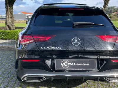 Mercedes-Benz CLA 250 2022 - 33900 EUR, 73000 km - AUTO.MOTO.pt - 73000km - foto 16 de 33