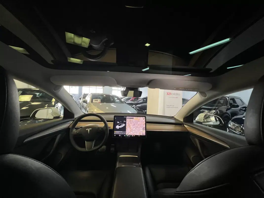 Tesla Model 3 2021 - 31990 EUR, 85000 km - AUTO.MOTO.pt - 85000km - foto 5 de 45