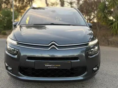 Citroën C4 Grand Picasso 2015 - 11999 EUR, 140000 km - 140000km - foto 5 de 19